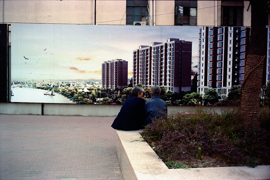 A computer-generated image of new real estate development depicts the predicted boom in Changning District, due to newly announced plans for redeveloping nearby Shanghai Hongqiao International Airport, October 2009.
