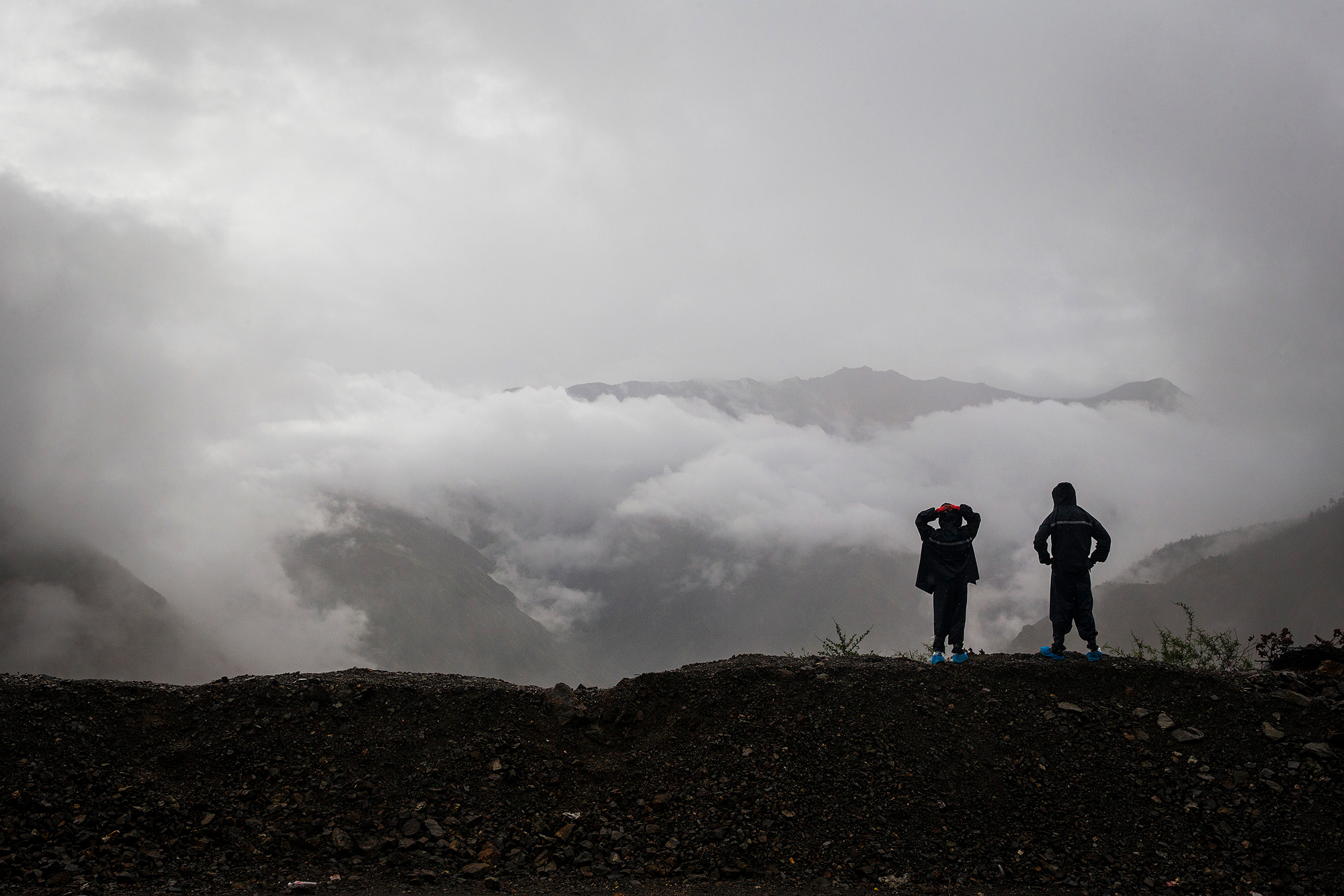 Chao and Runxi enjoy the view of Mount Jueba, July 26.
